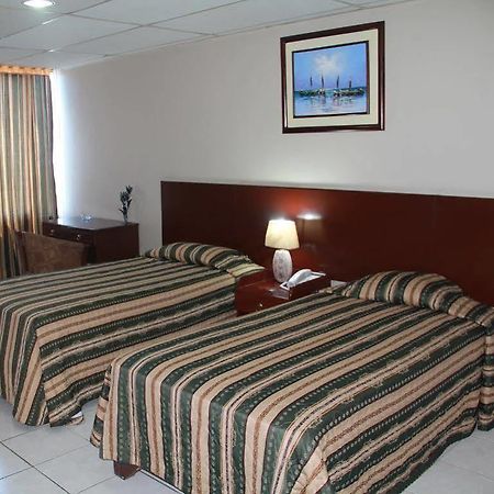 Hotel La Torre Guayaquil Eksteriør billede