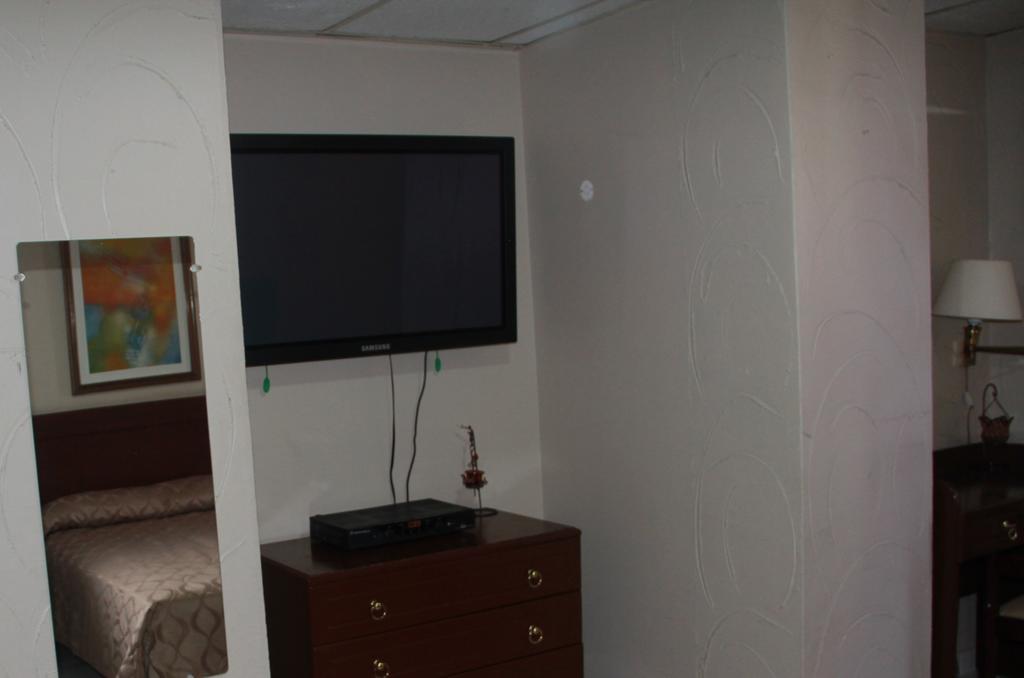 Hotel La Torre Guayaquil Værelse billede