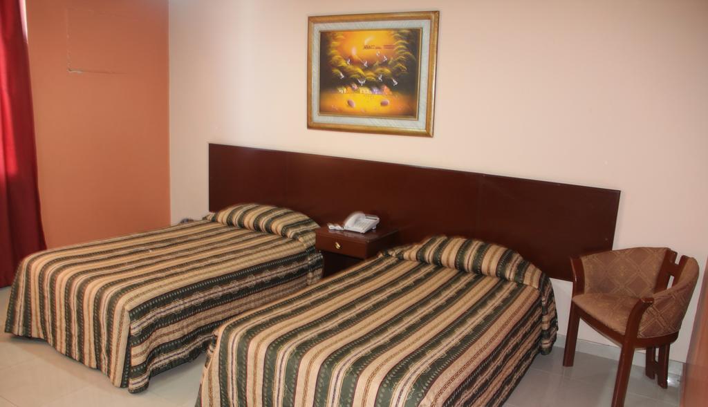 Hotel La Torre Guayaquil Værelse billede