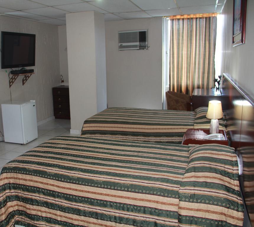 Hotel La Torre Guayaquil Værelse billede