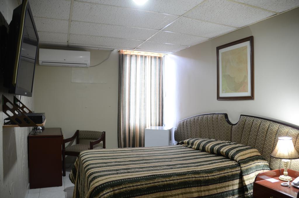 Hotel La Torre Guayaquil Værelse billede